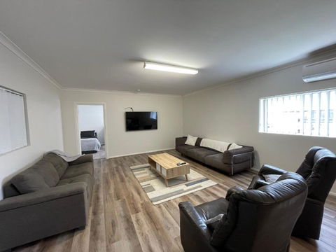 Springfield Stay - Accommodation Yamba 0