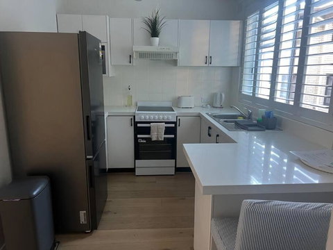 Sunny Boutique Apartment - Accommodation Yamba 3