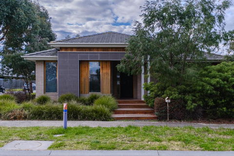 Superior 4br2ba Home In Greenvale - Accommodation Yamba 0