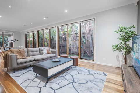 Superior 4br2ba Home In Greenvale - Accommodation Yamba 1