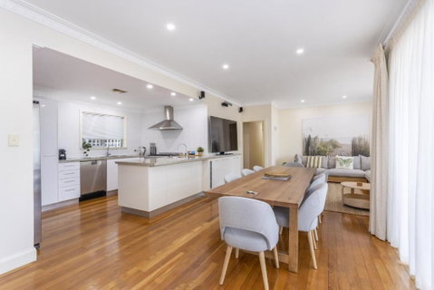Swanbourne Family Home - Executive Escapes - Accommodation Yamba 0