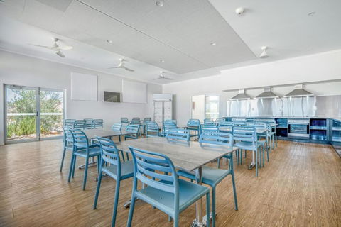 Tasman Holiday Parks - Denham Seaside - Accommodation Yamba 3