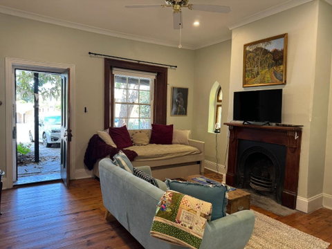 The Garden Cottage - Accommodation Yamba 0