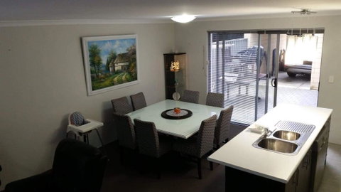 Beckenham Townhouse - Accommodation Yamba 0