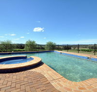 Beggars Bridge Vineyard Homestead w/ pool  wifi  tennis  vineyard - Accommodation Yamba