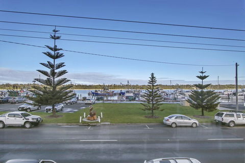 Bellevue On The Lakes - Accommodation Yamba 1