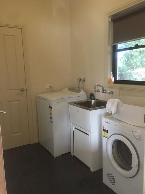 Bennett House Horsham - Accommodation Yamba 2