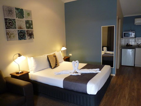 Best Western Caboolture Central Motor Inn - Accommodation Yamba 0