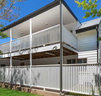 Blake Loft on Manning - 500 metres to two beaches - Accommodation Yamba