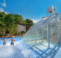 BlueSkyAptsTurtle Beach Resort Ground Floor near Water Park  Pools - Accommodation Yamba