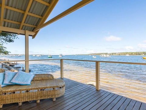 Bluewater - Riverfront Location With Water Views - Accommodation Yamba 0