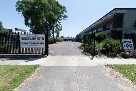 The Prince Mark Motel - Accommodation Yamba 3