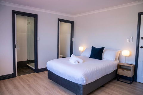 The Rec Hotel Waroona - Accommodation Yamba 0
