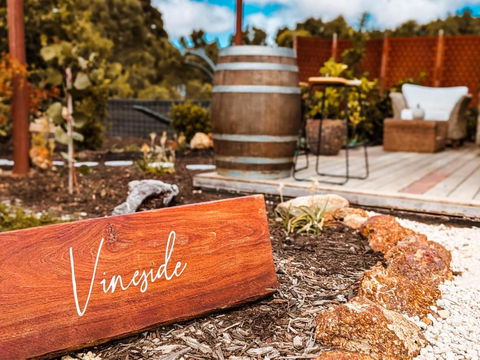 Welcome To Vineside - Accommodation Yamba 1