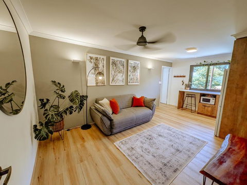 Welcome To Vineside - Accommodation Yamba 3
