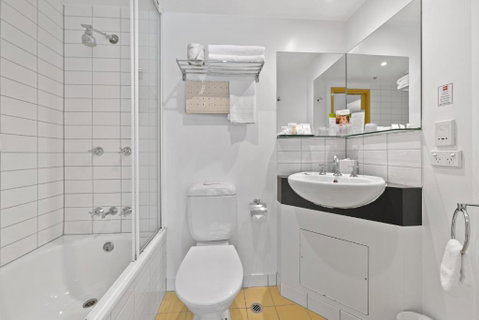 YEHS Hotel Melbourne CBD - Accommodation Yamba 2