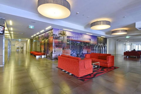 ZEN CITY & SEA Executive 1-BR Suite In Darwin CBD - Accommodation Yamba 2