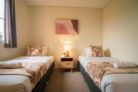 ZEN PARADISE - 2-BR Waterfront Ocean View Retreat - Accommodation Yamba 3
