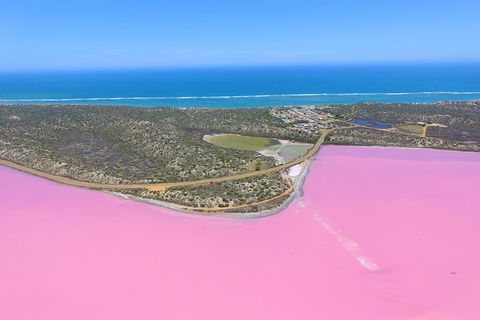 70-minute Pink Lake Scenic Flight - Accommodation Yamba 2