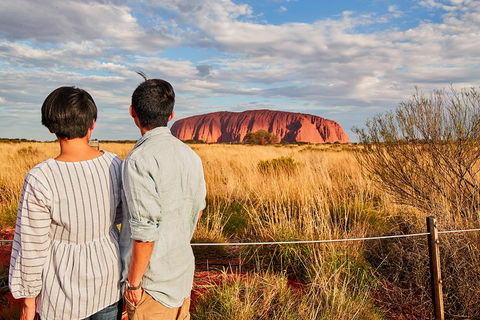 Uluru (Ayers Rock) Sunset Tour - Accommodation Yamba 1