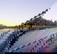 Spirit of Melbourne Dinner Cruise - Accommodation Yamba