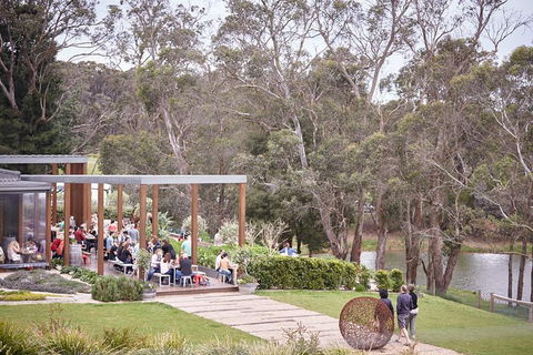 Peninsula Hot Springs Tour With Restaurant Lunch & Gondola Ride - Accommodation Yamba 3