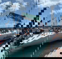 2-Night Whitsundays Sailing Cruise incl. Whitehaven Beach  Great Barrier Reef - Accommodation Yamba