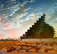 Highlights of Uluru Including Sunrise and Breakfast - Accommodation Yamba