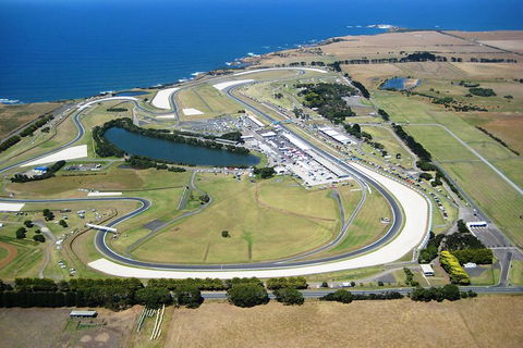 Phillip Island Helicopter Tour - Accommodation Yamba 4