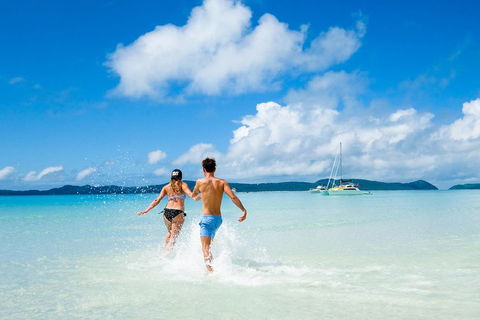 Whitehaven Beach And Hill Inlet Lookout Full-Day Snorkeling Cruise By High-Speed Catamaran - Accommodation Yamba 4
