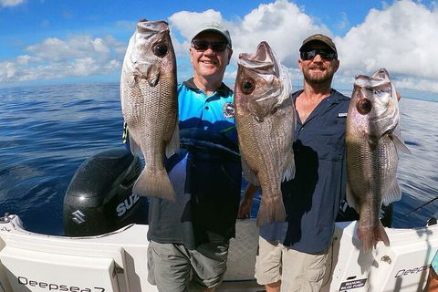 Full Day 9.5 Hour Offshore Fishing Charter - Accommodation Yamba 1