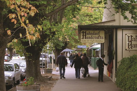 Adelaide Highlights, Hahndorf & McLaren Vale Wine Tasting And Sightseeing Tour - Accommodation Yamba 0