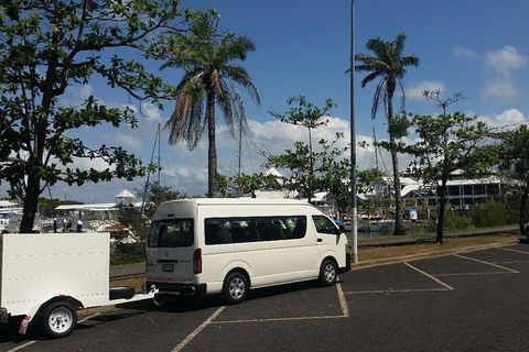 Airport Transfer To Or From Cairns Hotels For Up To 13 People - Accommodation Yamba 1