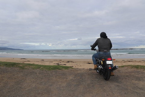 Royal Enfield Interceptor 650cc - Accommodation Yamba 5